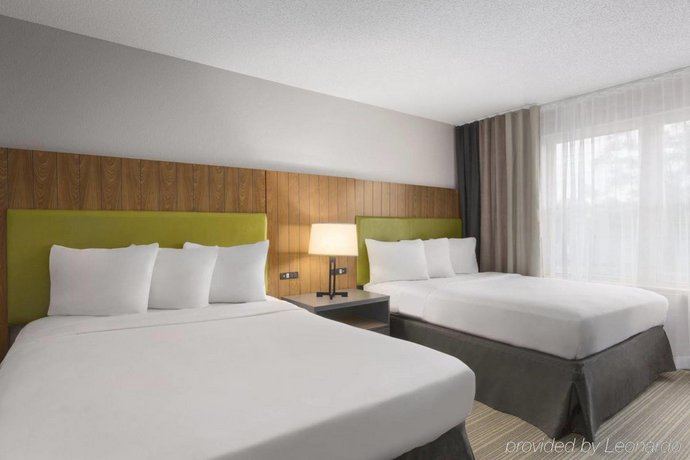 Country Inn Suites By Radisson Summerville Sc Compare Deals