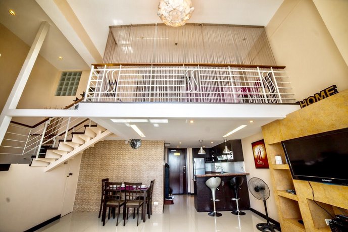 슈퍼 세부 로프트, Super Cebu Loft