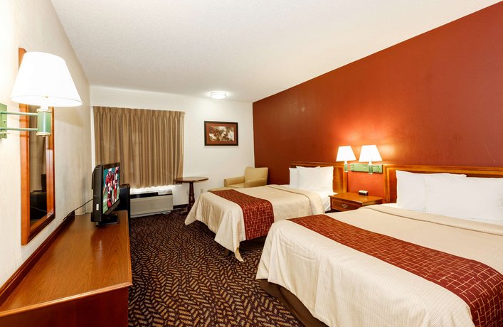 Discount [70% Off] Red Roof Inn Roanoke Troutville United States | Best