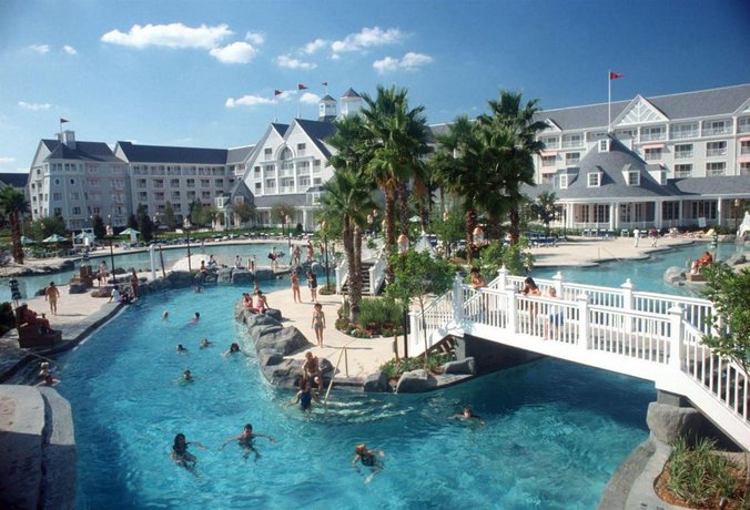 Disney S Yacht Club Resort Orlando Compare Deals About Disney S Yacht Club Resort
