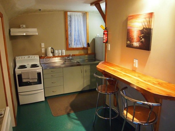 Kiwis Nest Backpackers And Budget Accommodation Dunedin - 