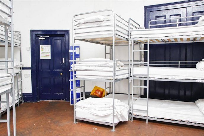 펍러브 앳 더 화이트 페리 빅토리아, PubLove @ The White Ferry Victoria