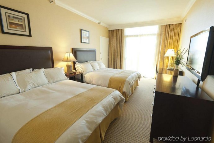 Radisson Hotel Newport Beach Compare Deals About Radisson Hotel Newport Beach