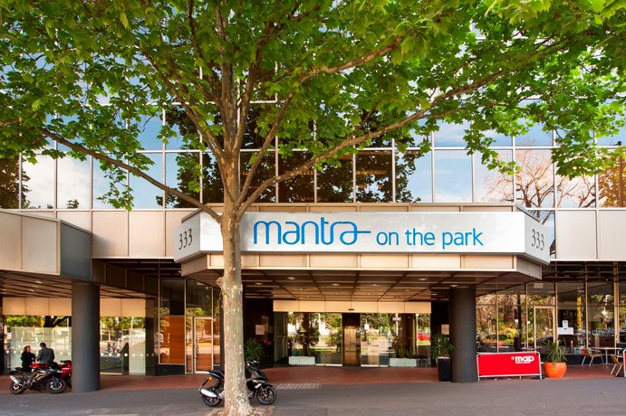 Mantra on the Park Hotel Melbourne