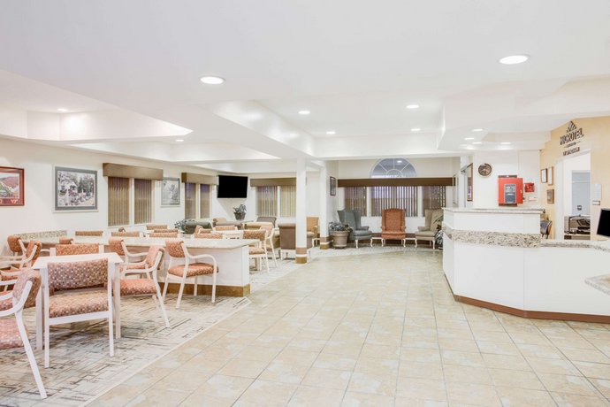 Microtel Inn and Suites Christiansburg