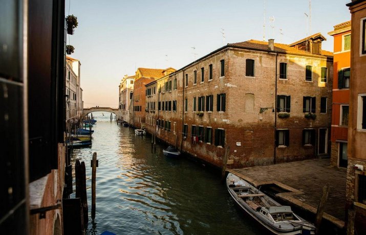 로칸다 아쿠아비타 게스트 하우스 베니스, Locanda Acquavita Guest House Venice