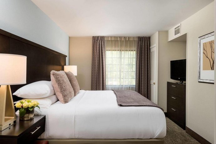 Staybridge Suites Chantilly Dulles Airport Compare Deals