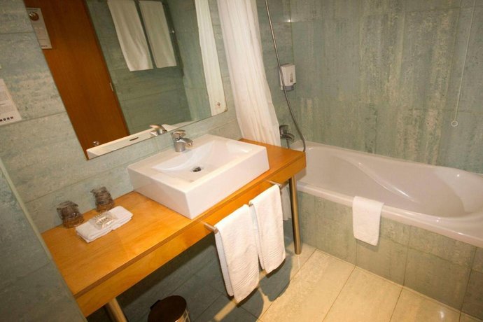 Hotel Comfort Inn Ponta Delgada Compare Deals