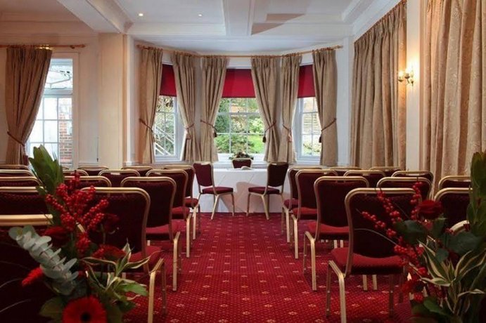 Chequers Hotel Newbury