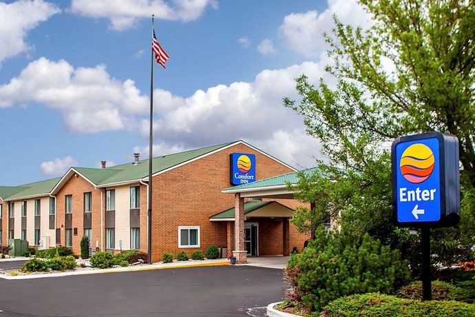 Comfort Inn Racine Mount Pleasant Compare Deals