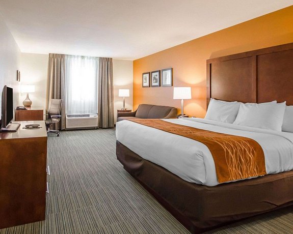 Comfort Inn Ferdinand Compare Deals