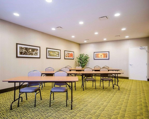 Comfort Inn Ferdinand Compare Deals