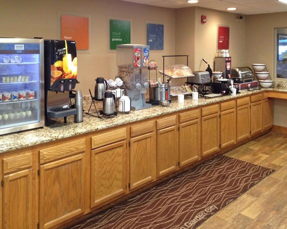 Comfort Inn Garden City Compare Deals