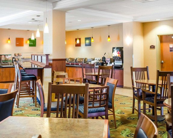 Comfort Suites Amish Country Lancaster Compare Deals