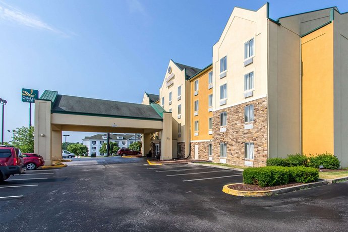 Comfort Suites Richmond Compare Deals