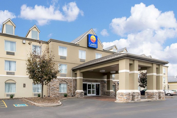 Comfort Inn Suites Airport Expo Louisville Compare Deals