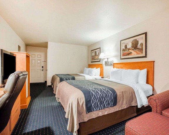 Comfort Inn Suites Salinas Compare Deals