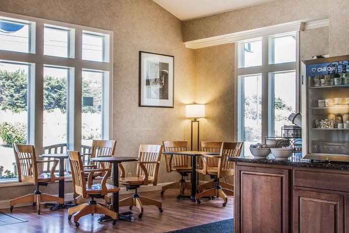 Quality Inn Half Moon Bay Compare Deals