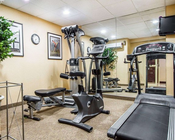 Comfort Inn Suites Scarborough Compare Deals