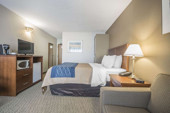 Comfort Inn Chilliwack Compare Deals