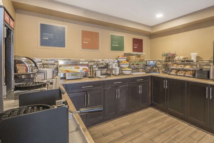 Comfort Inn Chilliwack Compare Deals