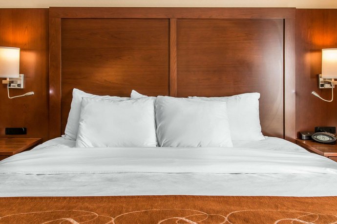 Comfort Suites Wixom Novi Compare Deals