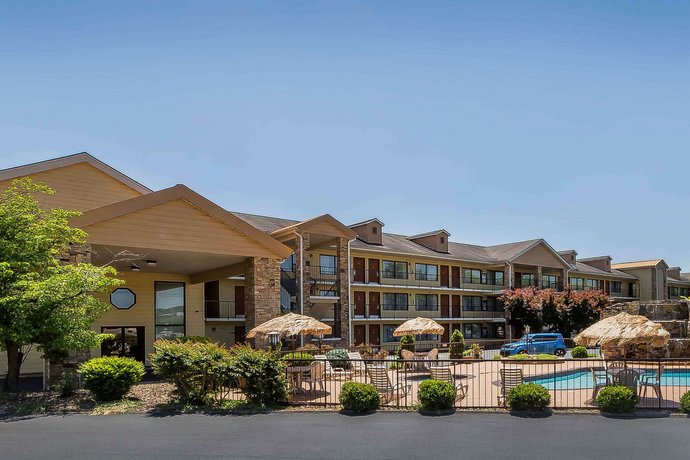 Quality Inn Suites Sevierville Pigeon Forge Compare Deals