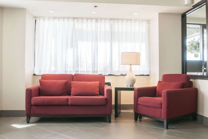 Comfort Inn Brossard Compare Deals