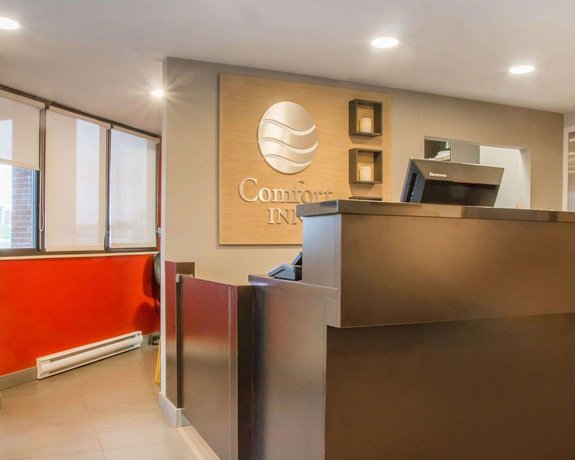 Comfort Inn Winnipeg South Compare Deals
