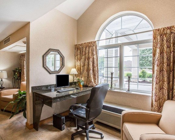 Quality Inn Suites Mt Juliet Mount Juliet Compare Deals