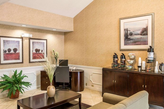 Quality Inn Johnson City Compare Deals