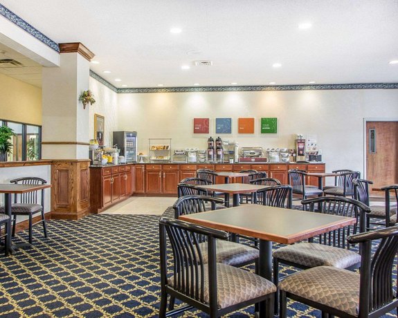 Comfort Suites Jefferson City Compare Deals