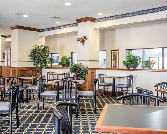 Comfort Suites Jefferson City Compare Deals