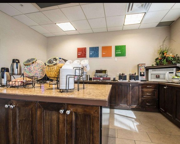 Comfort Inn Suites Surrey Compare Deals