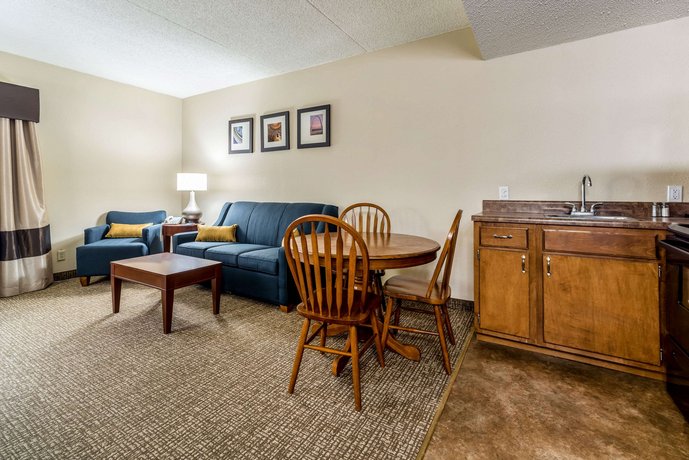 Comfort Inn Festus Compare Deals