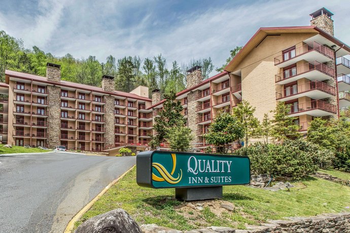 Red Roof Inn & Suites Gatlinburg