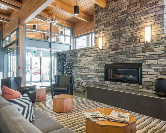 Comfort Inn Suites Campbell River Compare Deals