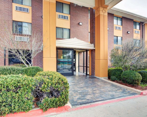 Quality Inn And Suites Dallas Fort Worth Airport North Irving