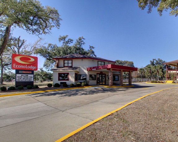 Econo Lodge Biloxi Beach North Compare Deals