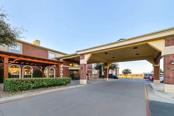 Quality Inn Suites Lubbock Lubbock Compare Deals