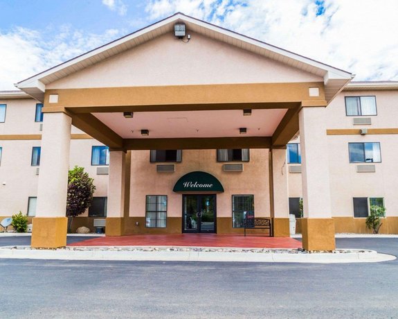 Quality Inn Suites Montrose Compare Deals