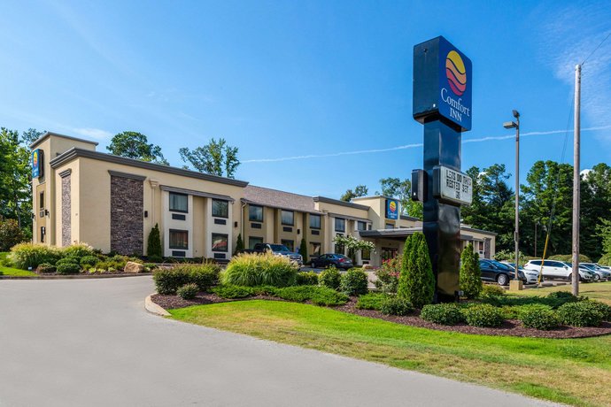 Comfort Inn Tupelo Compare Deals