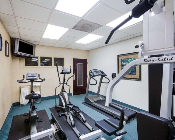 Comfort Inn Suites San Antonio Airport Compare Deals