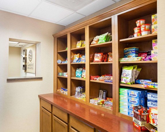 Comfort Inn Suites San Antonio Airport Compare Deals