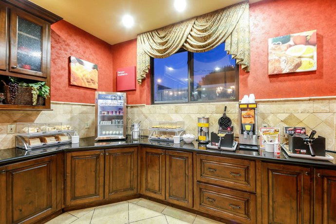 Comfort Suites Alamo Riverwalk San Antonio Compare Deals