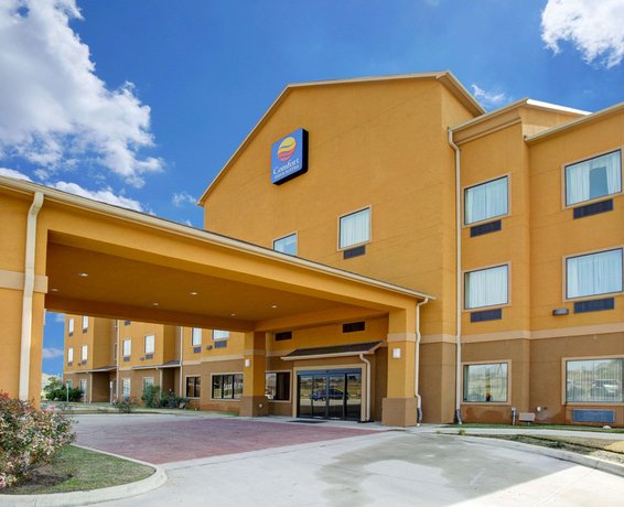 Comfort Inn Suites Navasota Compare Deals