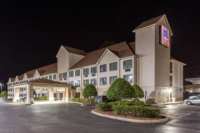 Comfort Suites Wilmington Compare Deals