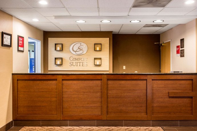 Comfort Suites Wilmington Compare Deals
