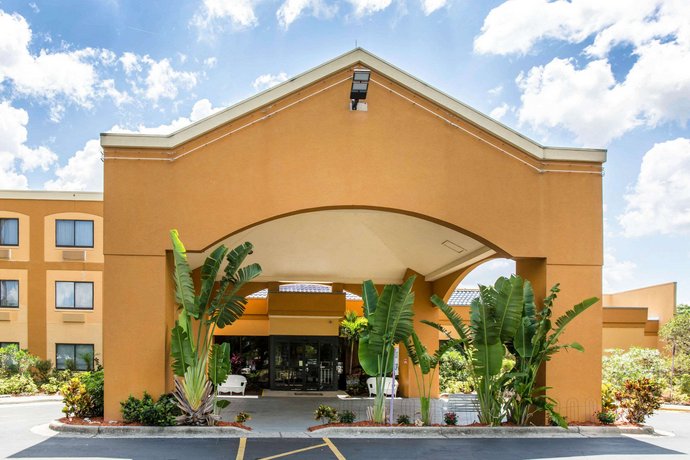 Comfort Suites Universal South Orlando