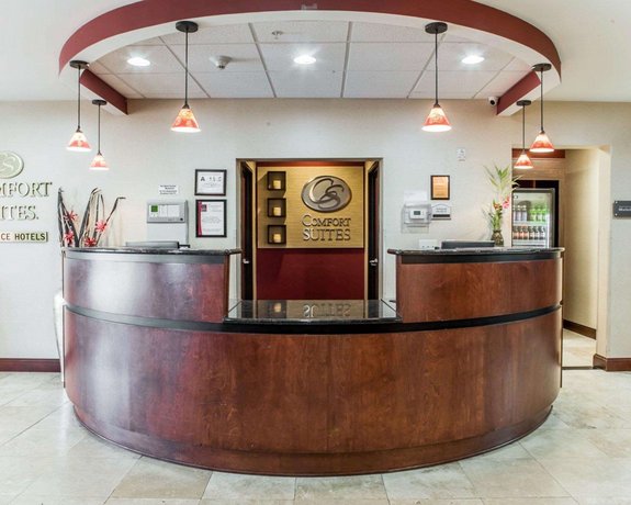 Comfort Suites Four Seasons Greensboro Compare Deals
